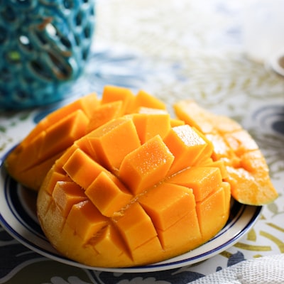 MANGO cuburi confiate